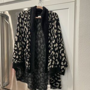 NWT Anthropologie | Akemi Kin Louise Cardigan